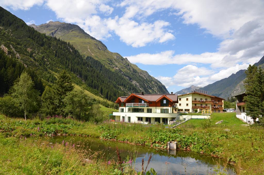 Appartementhaus Naturquell St. Leonhard im Pitztal Exterior foto